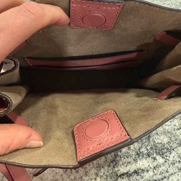 Michael Kors Rose Crossbody Bag NWOT - Picture 11 of 12